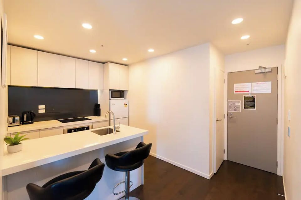 Fully equipped kitchen. Fridge · Microwave · Dishwasher · Oven.