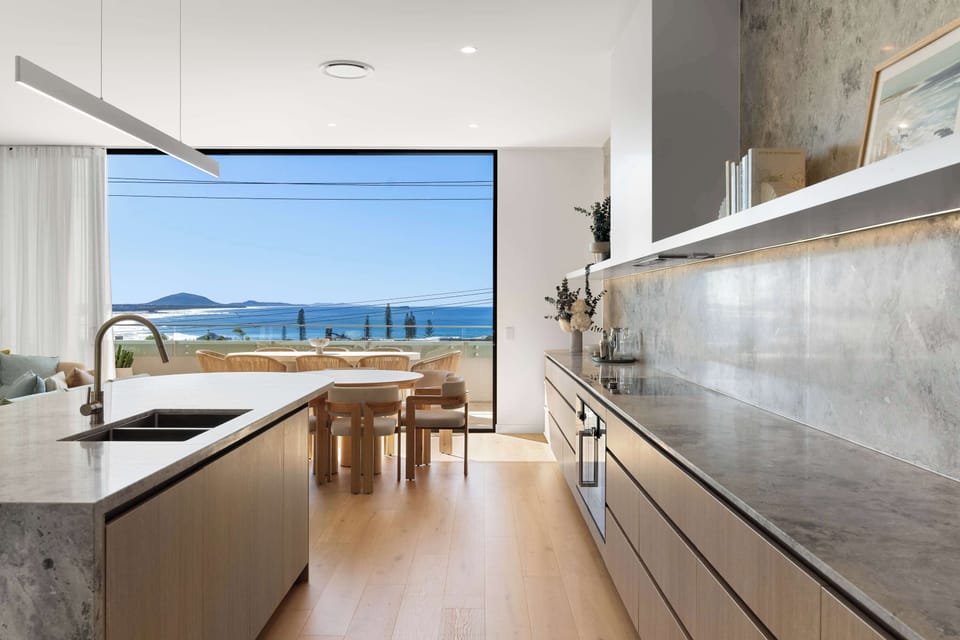 Cook up in the high spec kitchen whilst admiring the beautiful ocean views.