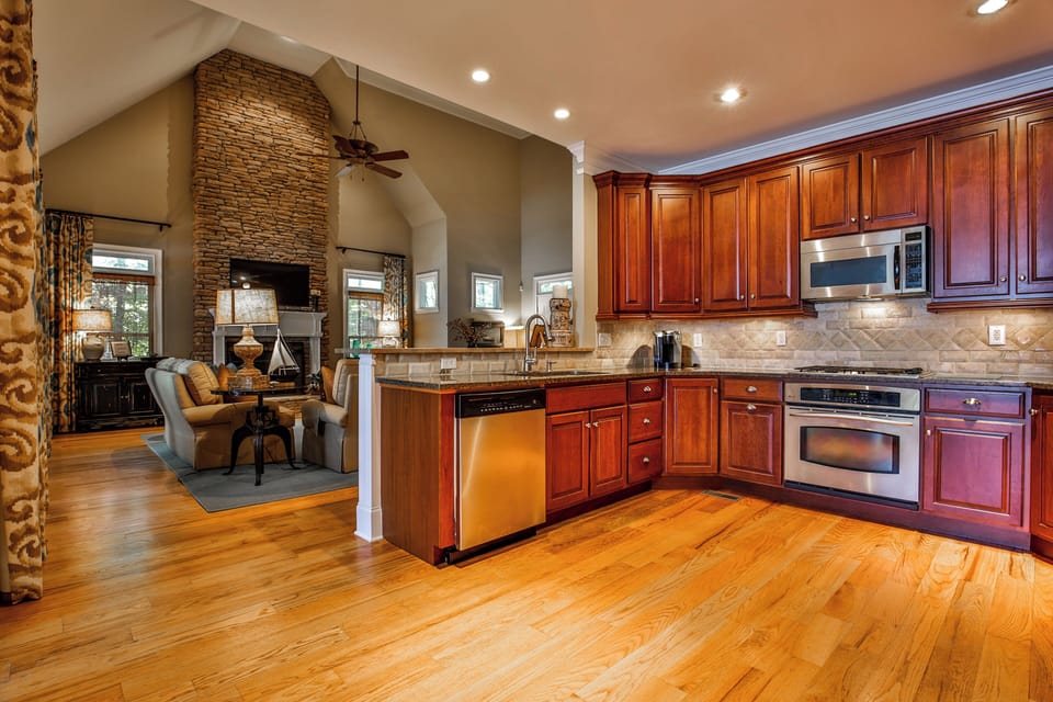 Eat in Kitchen with bar seating and dining table