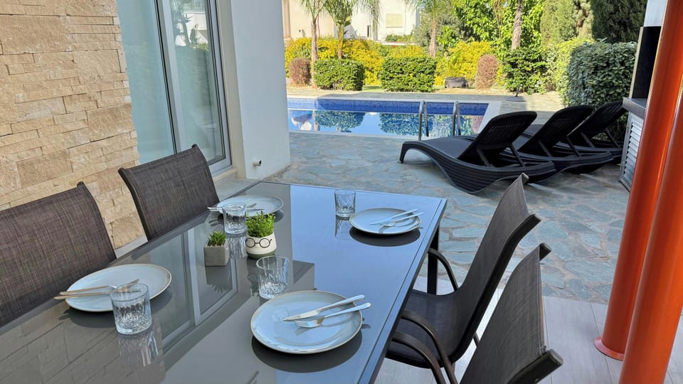 Outdoor dining area