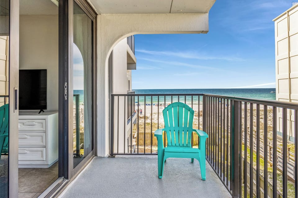 Primary Bedroom Balcony