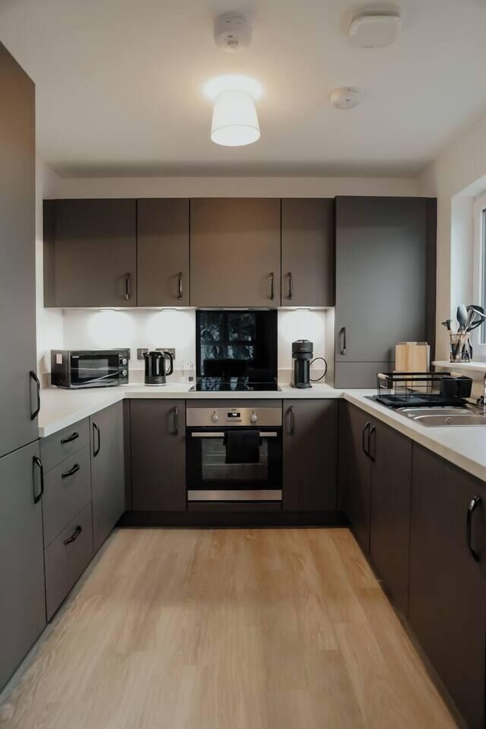 Kitchen (2)