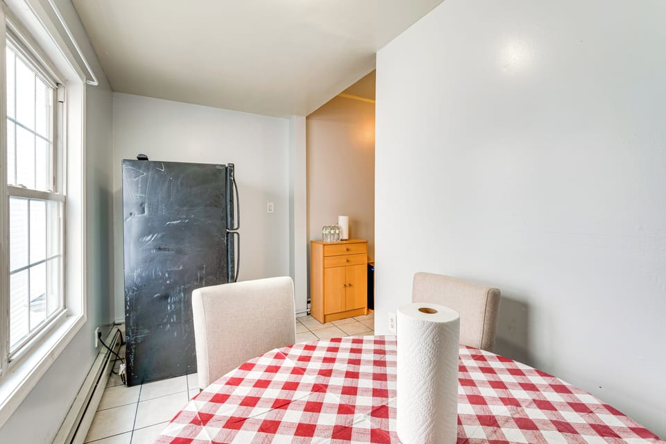 Dining Room | Dining Table