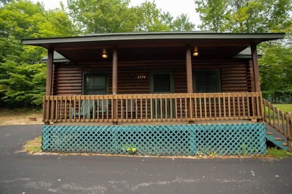 Cabin 2474