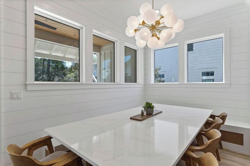 Elegant dining! 