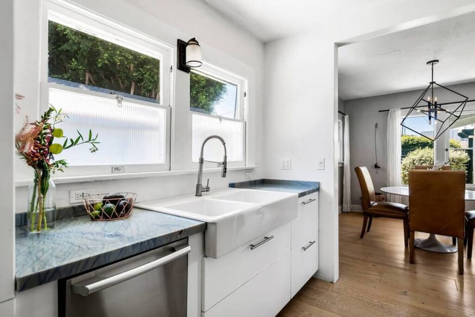 Modern Kitchen Area with Ample Storage Space
