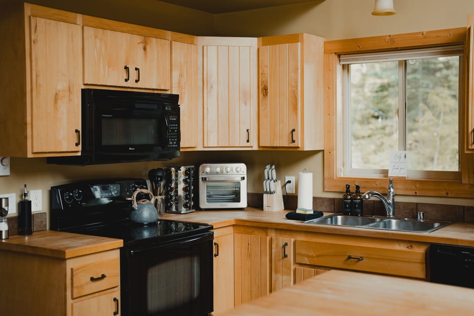 Fully stocked kitchen