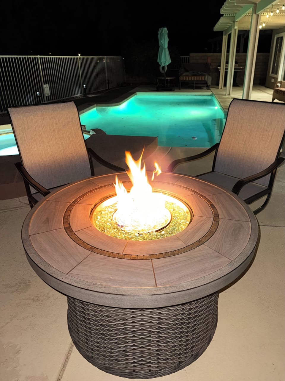 Propane fire pit