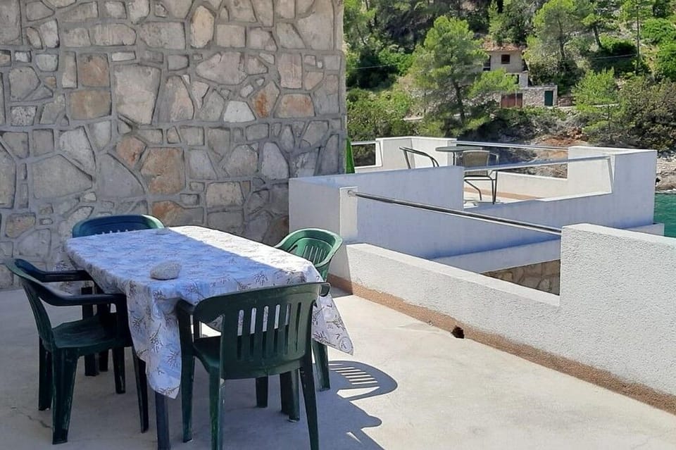 Terrace 1