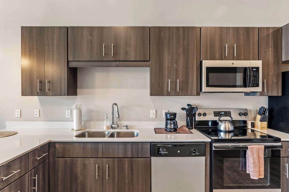 Fully equipped kitchen