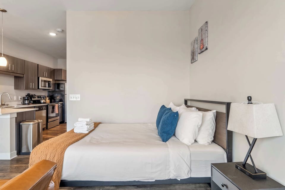 Queen bed