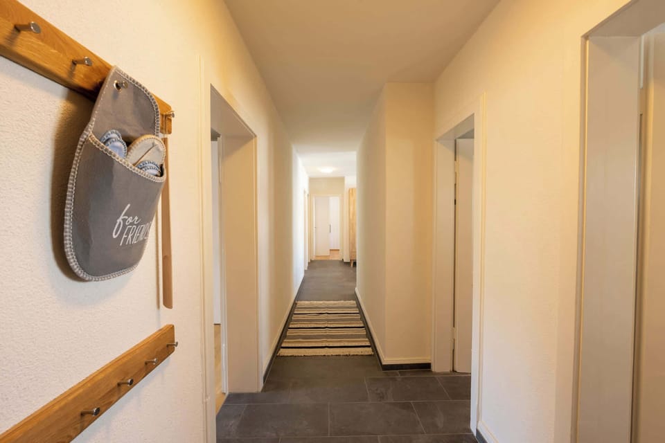 Entrance /hallway