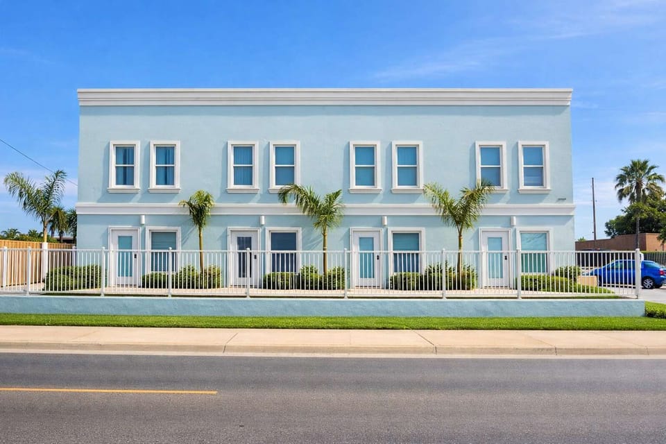Stylish Coastal Duplex | Steps to Beach | Palm-Lined Patio | Bright Interiors | Fast Wi-Fi | Ideal for Families & Groups | Walk to Dining & Shops | Free Parking | 3 Units Available