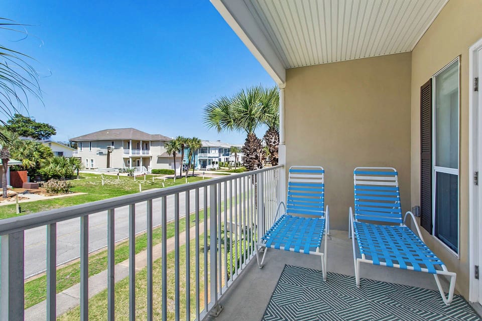 Caribbean Dunes 219 Balcony Alt 2