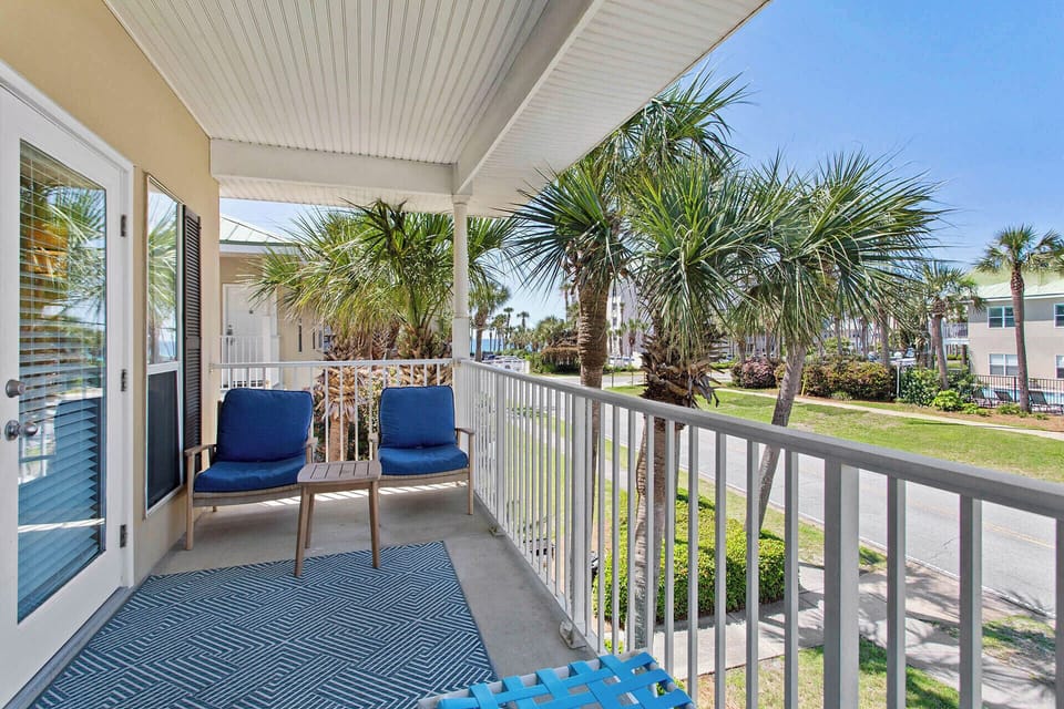 Caribbean Dunes 219 Balcony Alt
