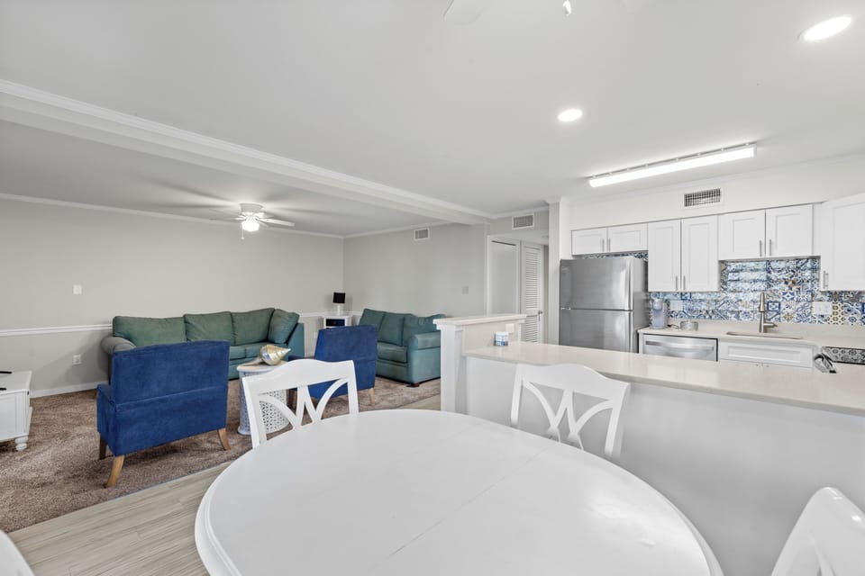 Plenty of room to spend time together without ever feeling crowded.