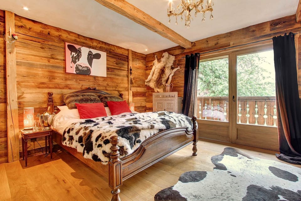 E.Rooms Montriond 2