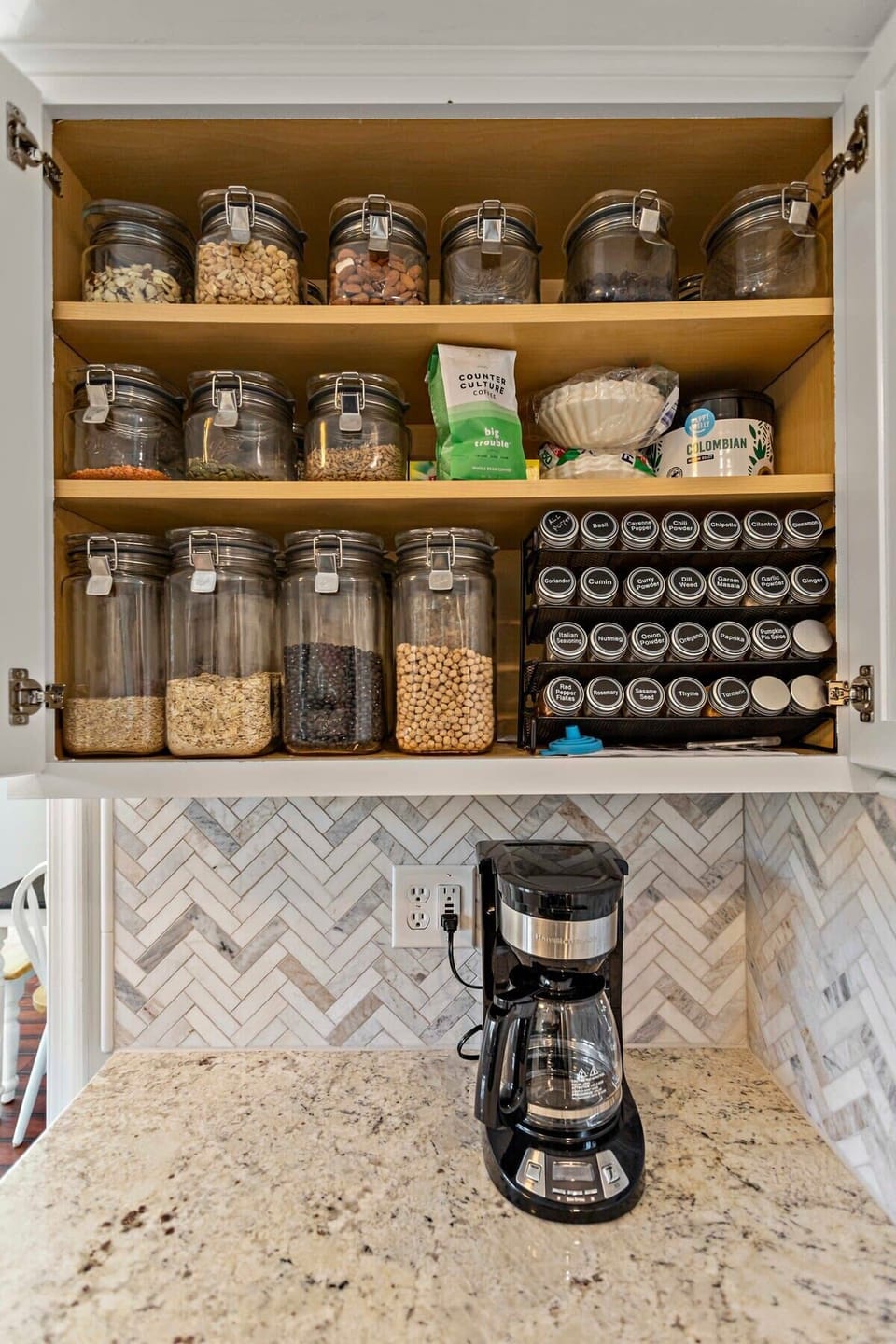 Prepare your meals at home without the trouble of having the pick up any additional essentials
