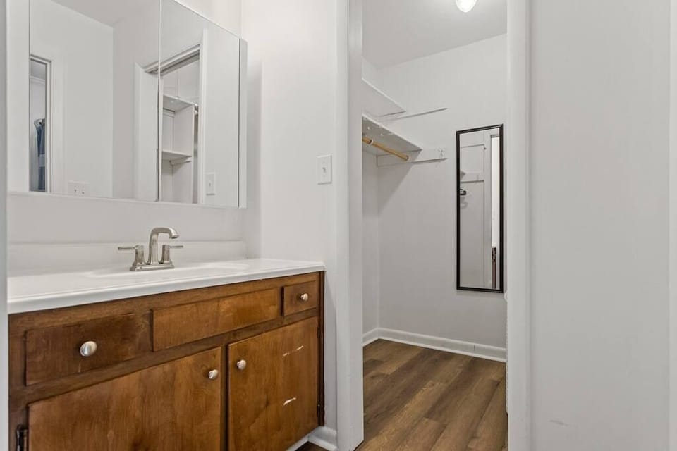 View of primary ensuite bathroom