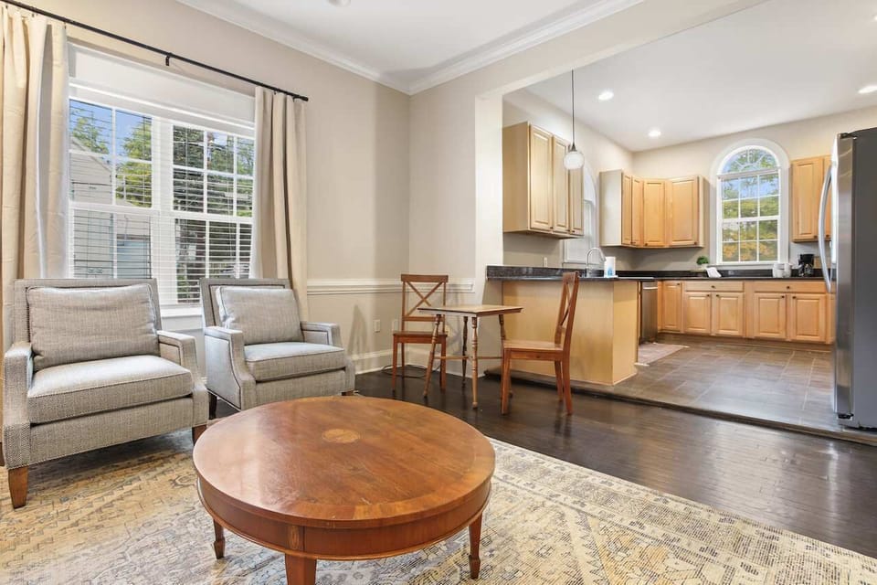 A view from the sitting room into the kitchen. 