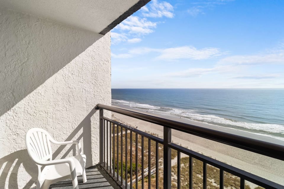 10. Oceanfront King Suite