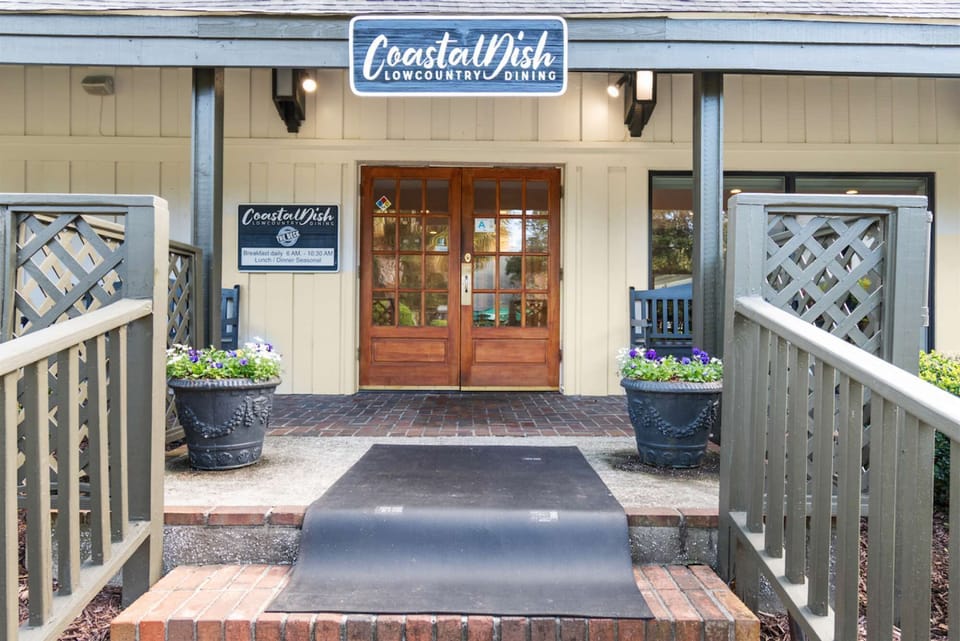 Coastal Dish Restaurant