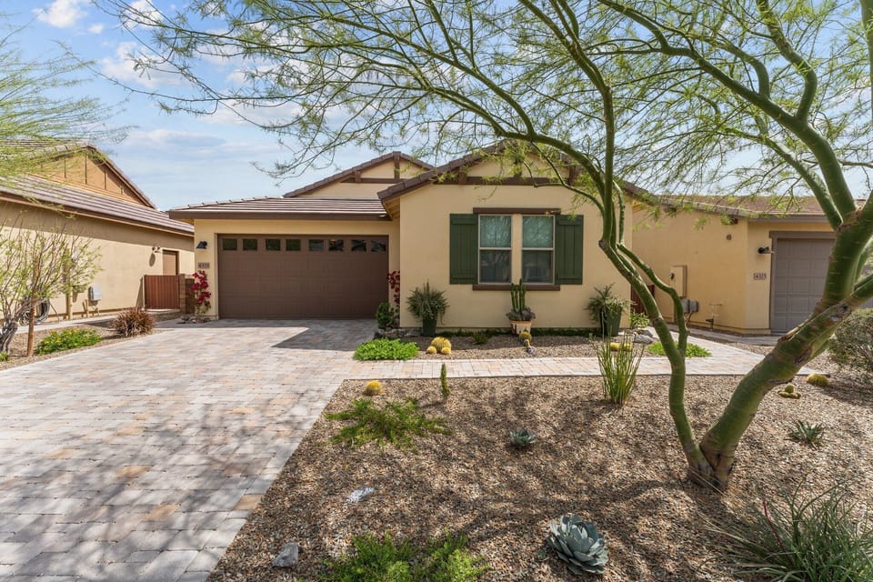 1 web or mls DSC06498