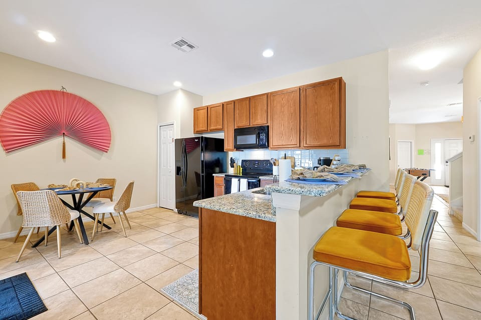 4 bar seating for the kitchen