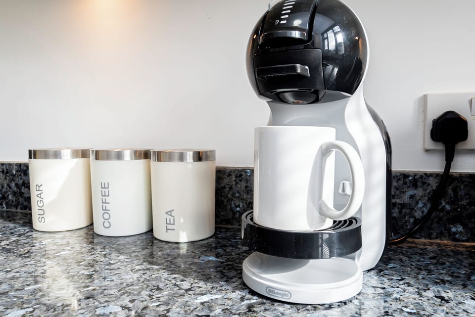 Kitchen amenities