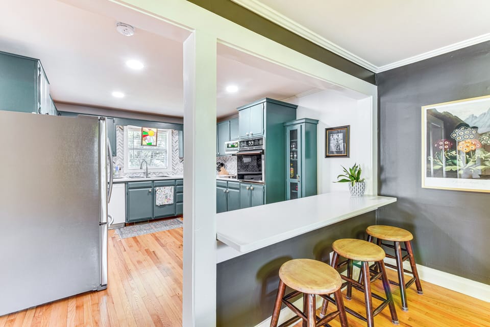 Kitchen | Drip Coffee Maker | Dishwasher | Cooking Basics