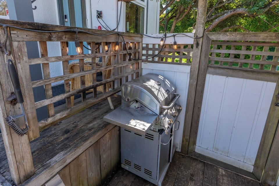 Courtyard with natural gas BBQ. 