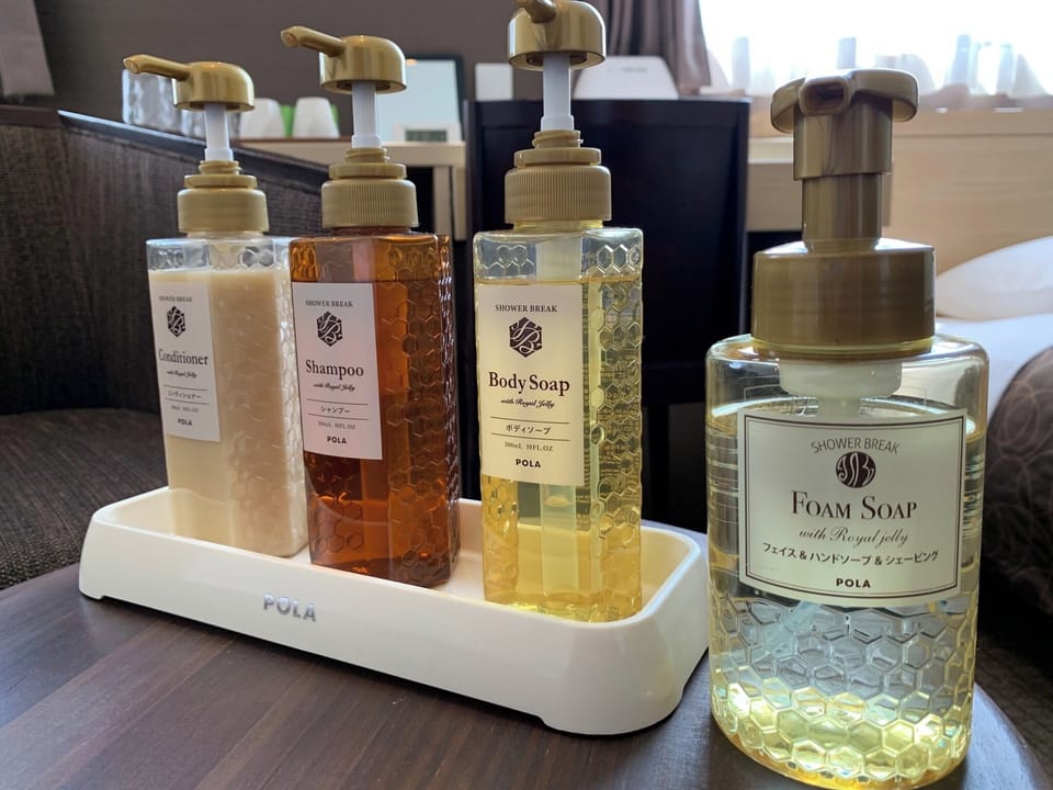 Bathroom amenities