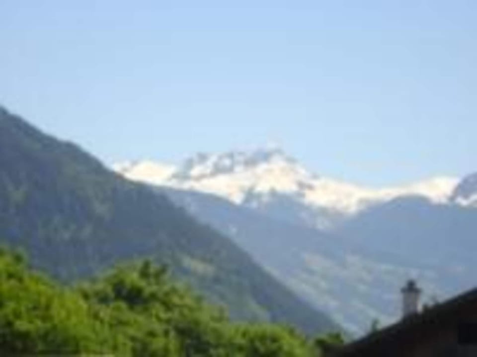 Region [summer] (>5 km)