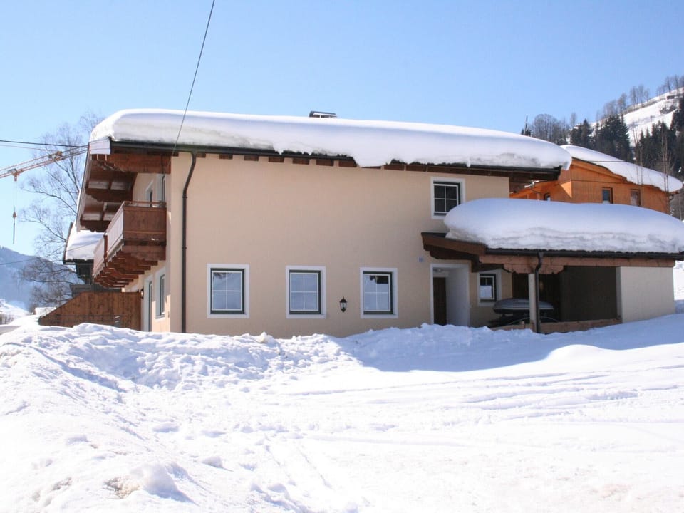 Holiday Home Exterior [winter]