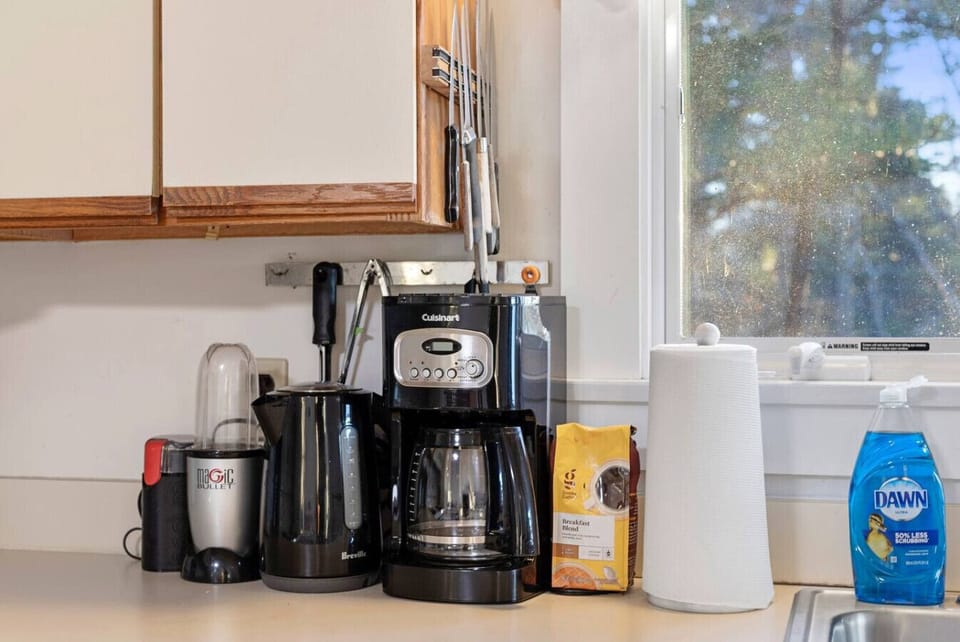 No need to hunt for coffee—we've got you covered! Everything you need for a perfect morning cup is right at your fingertips.