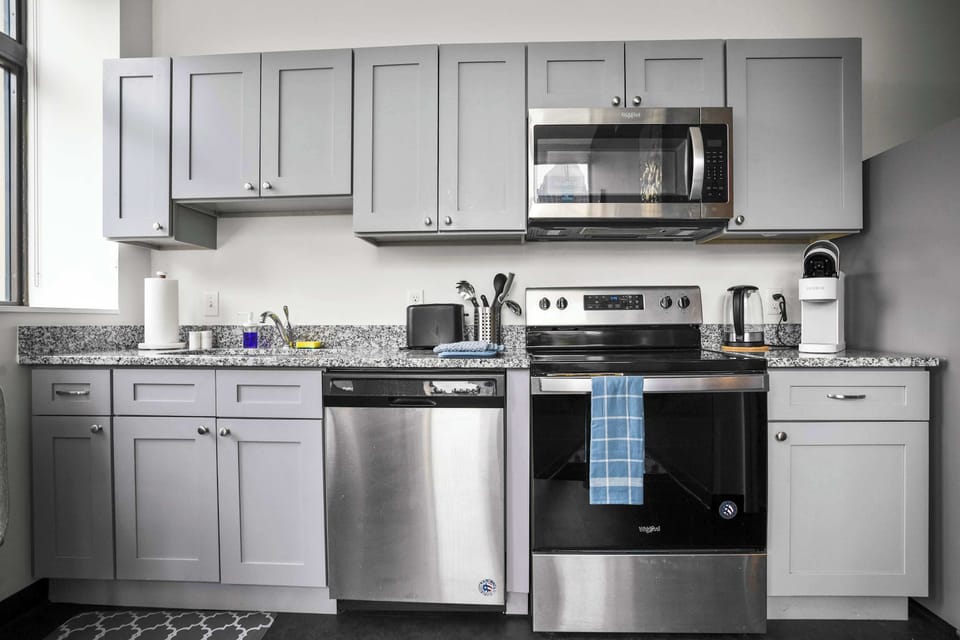 Fully equipped kitchen