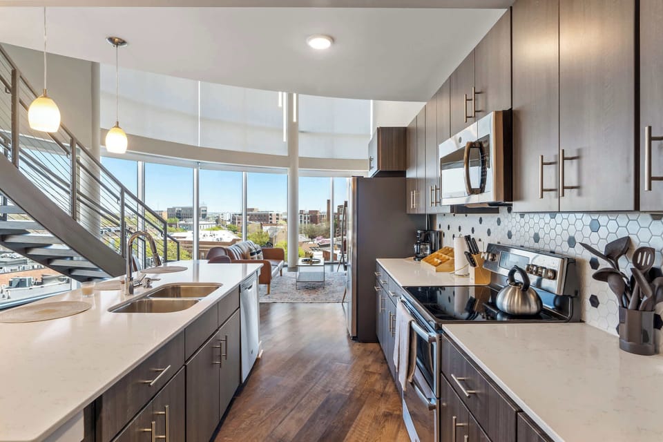Fully equipped kitchen