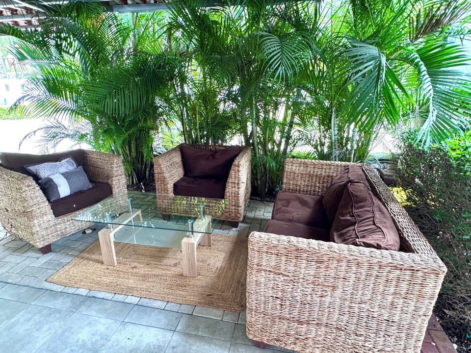 Outdoor patio set in front of the unit