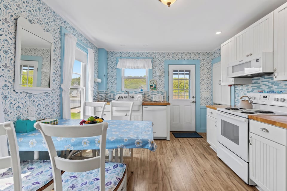 Welcome to the amazing kitchen!