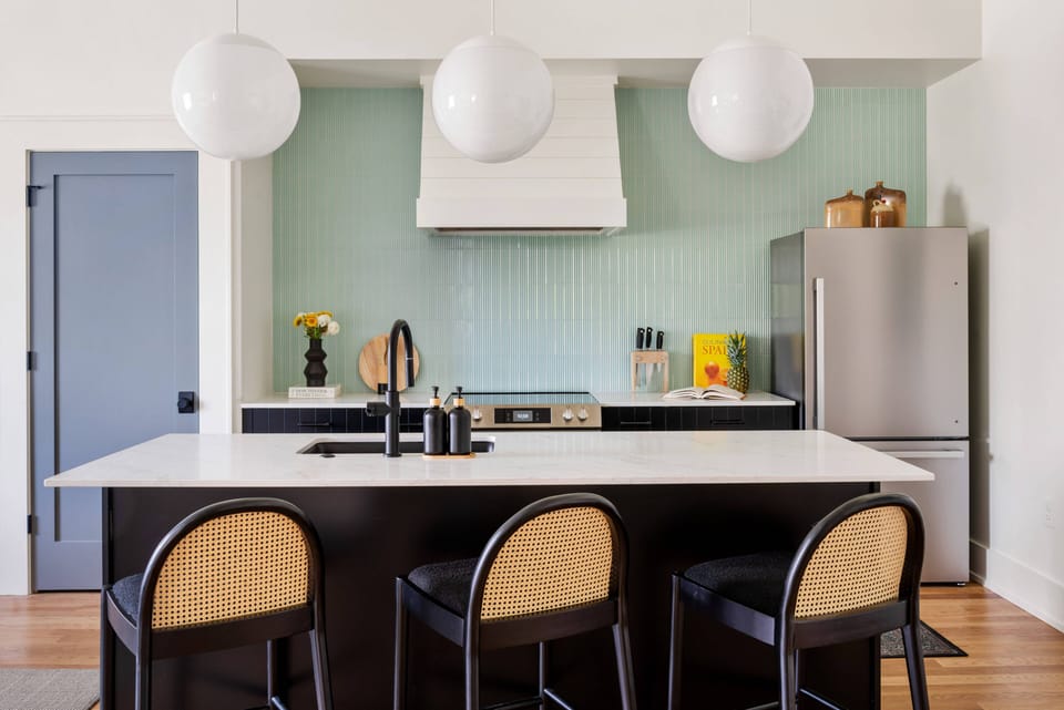 11 Kitchen