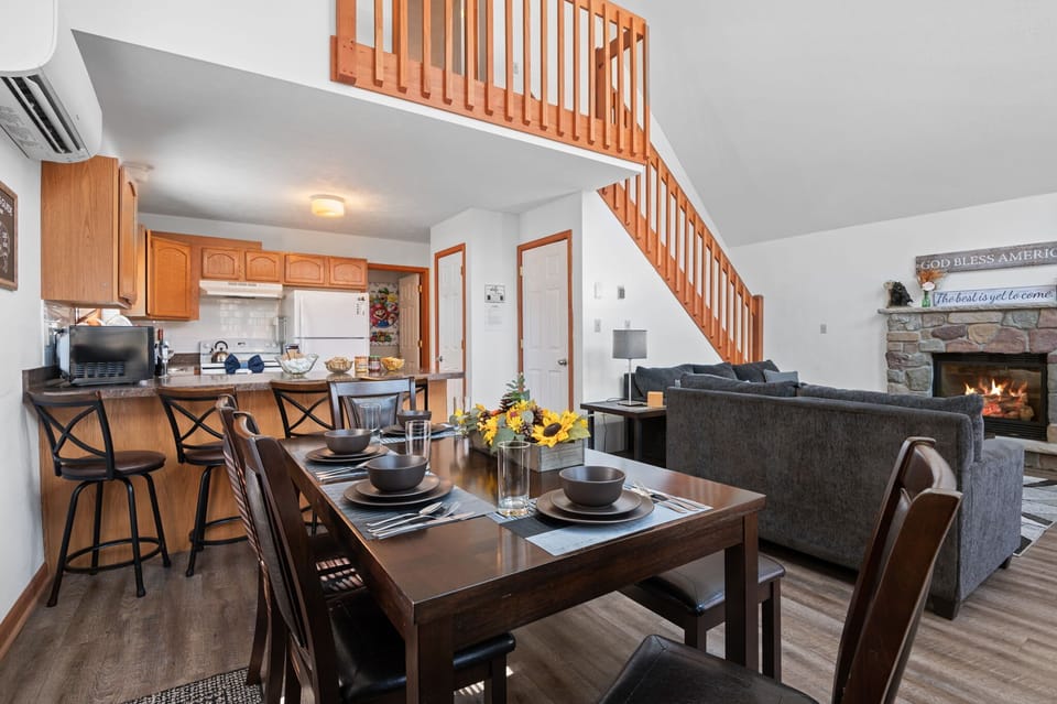 Enjoy conversation and drinks at the kitchen counter with bar seating