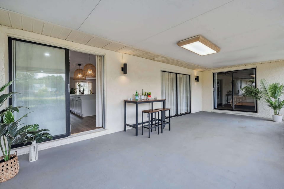 More than just a patio – it's an extension of your living space. Relax and enjoy the fresh air in comfort.