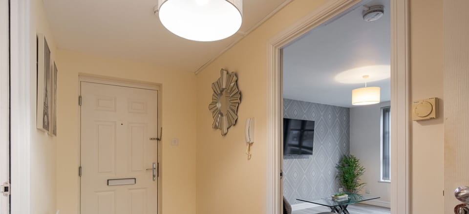 Entrance / Lobby