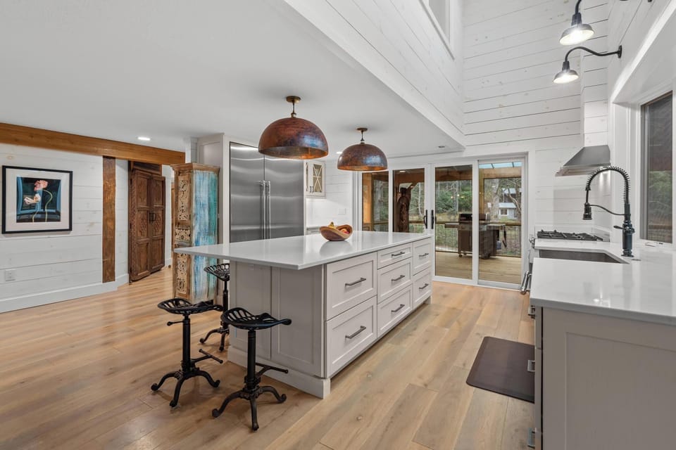 Gourmet Kitchen
