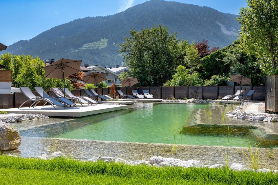 Holiday Home Swimming Pool