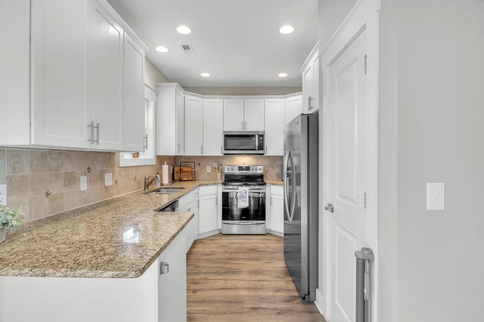 Kitchen - 1st Level Southeast