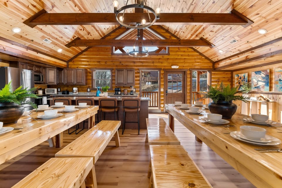 Dining Area (House 1)