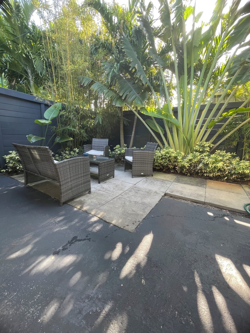 Private Oasis awaits you In sunny Ft Lauderdale