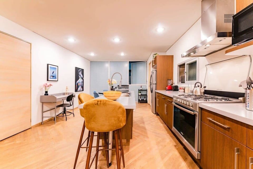 The kitchen is well equipped