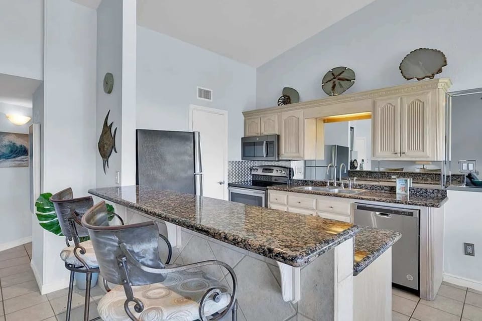 Fully equipped kitchen; perfect for creating delicious meals.
